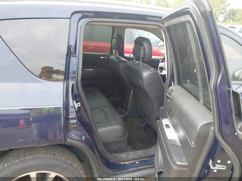 2017 JEEP COMPASS auction photo 8