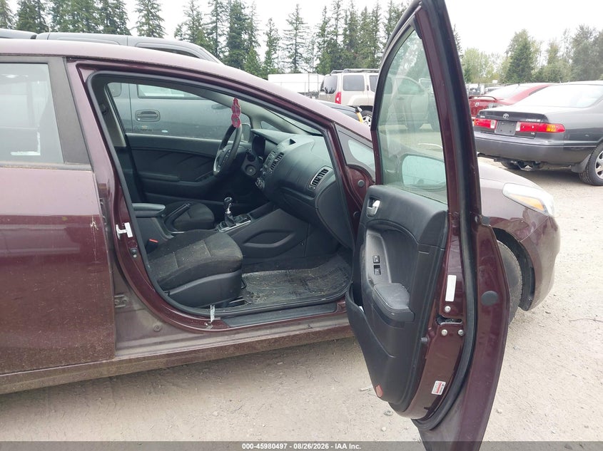 2018 KIA FORTE auction photo 5