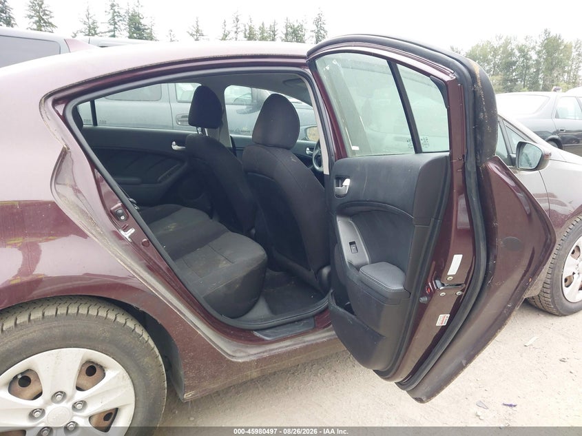 2018 KIA FORTE auction photo 8