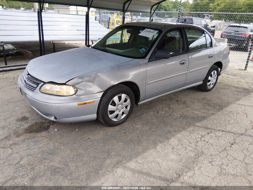 2000 Chevrolet Malibu, Left Front, IAAI, VIN 1G1ND52J4Y6254289 — photo 2