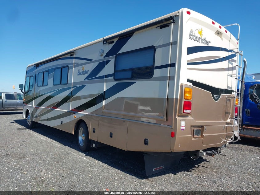 2008 WORKHORSE CUSTOM CHASSIS MOTORHOME CHASSIS auction photo 3