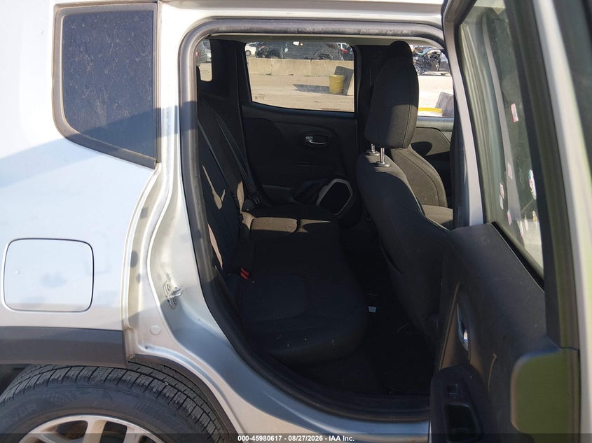 2016 JEEP RENEGADE auction photo 8