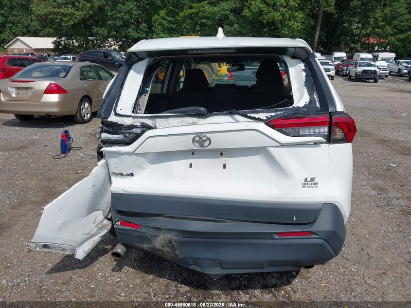 TOYOTA RAV4 - zdjęcie 16