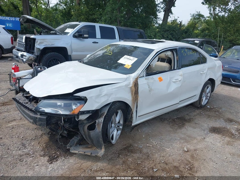 2014 Volkswagen Passat, Біо/хімія, IAAI, VIN 1VWCN7A32EC086303 — фото 2