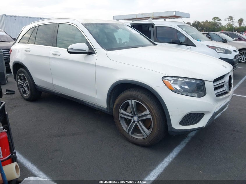 MERCEDES-BENZ GLC 300 - zdjęcie 1