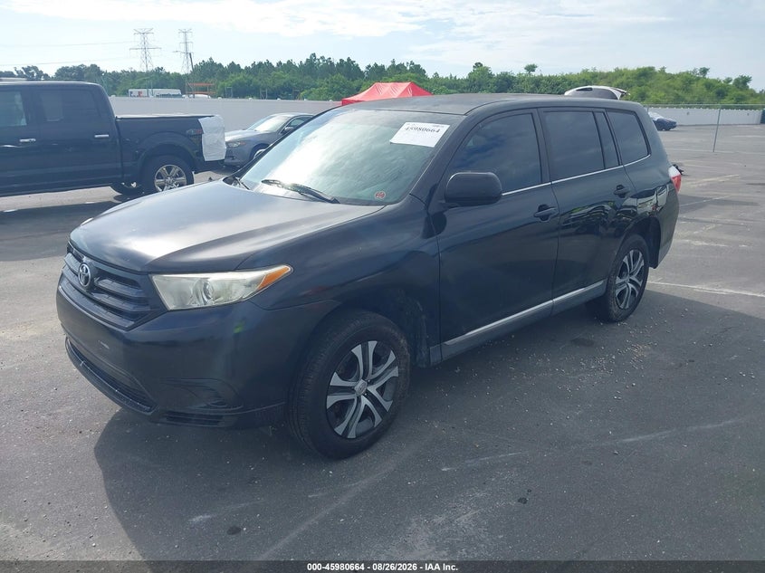 2012 Toyota Highlander, Normal Wear & Tear, IAAI, VIN 5TDZA3EH2CS022197 — photo 2
