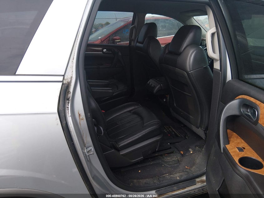 2011 BUICK ENCLAVE auction photo 8