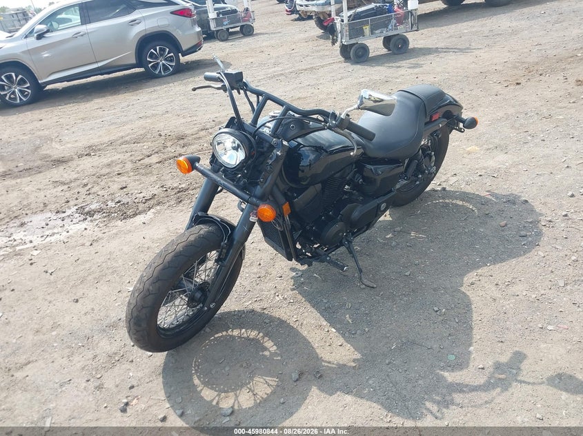 HONDA VT750 2015