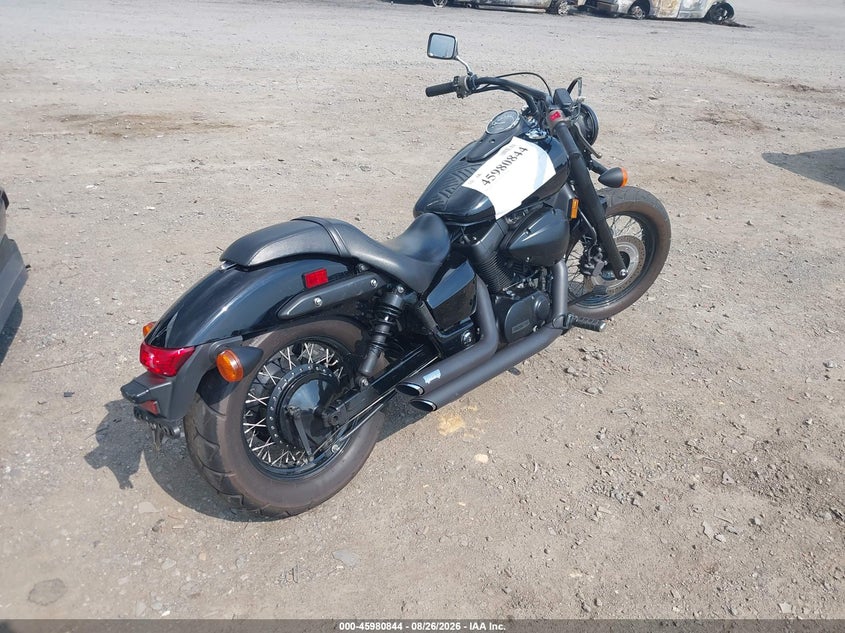 HONDA VT750 2015