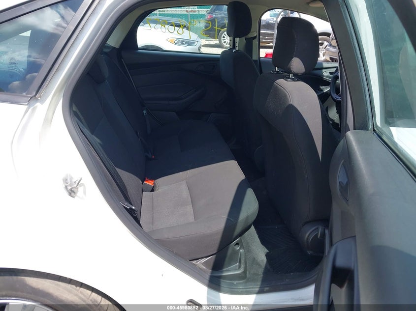 2016 FORD FOCUS auction photo 8