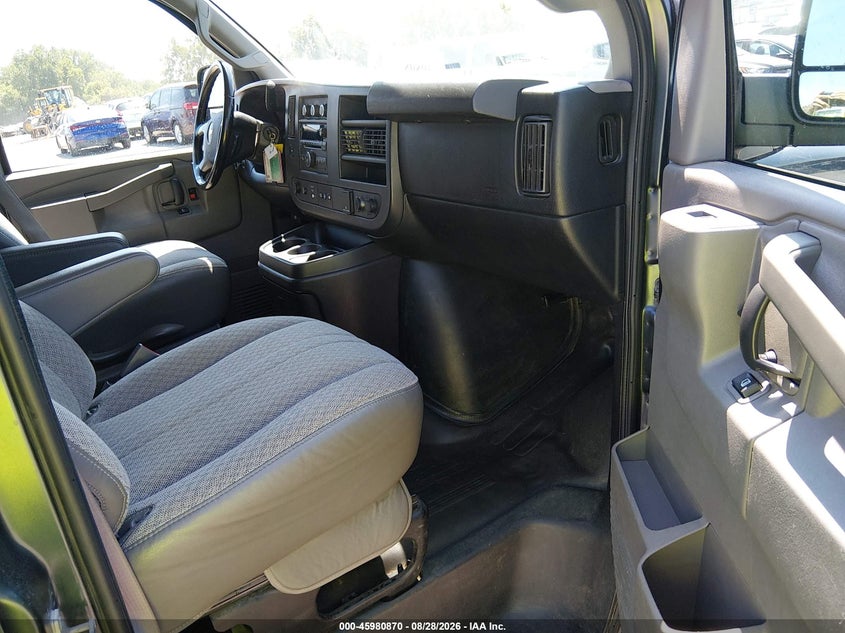 CHEVROLET EXPRESS 3500 2017 VIN 1GAZGPFF3H1267980
