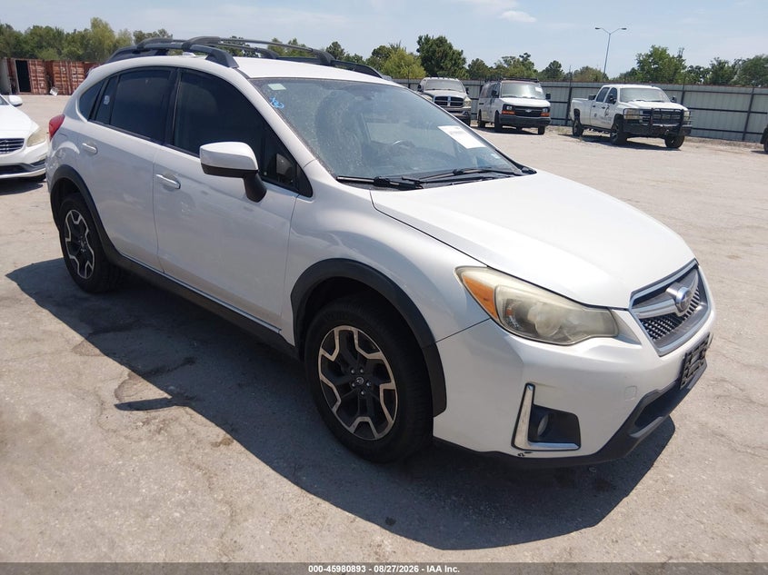2017 SUBARU CROSSTREK auction photo 1