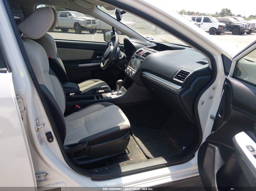 2017 SUBARU CROSSTREK auction photo 5