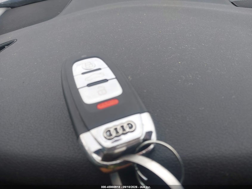 AUDI A4 - zdjęcie 11
