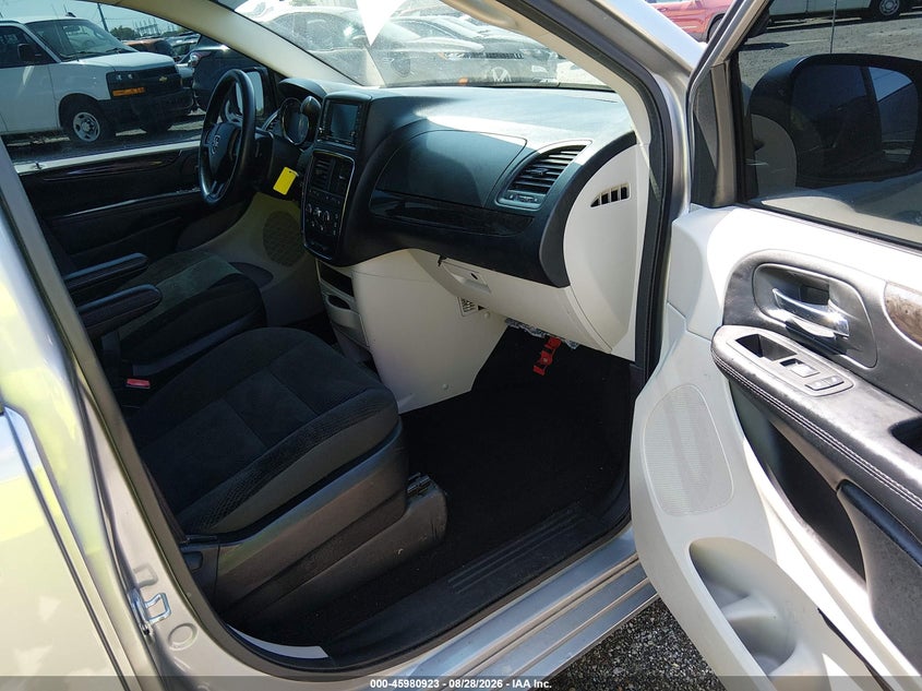 DODGE GRAND CARAVAN 2019 VIN 2C4RDGBG8KR641646
