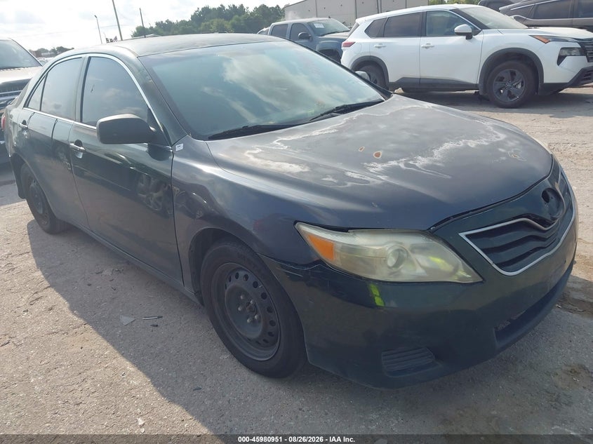 2011 TOYOTA CAMRY auction photo 1