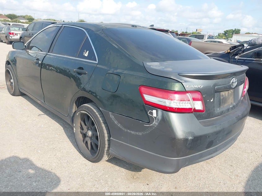 2011 TOYOTA CAMRY auction photo 3