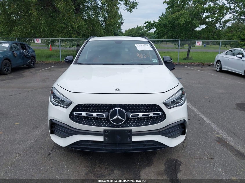 MERCEDES-BENZ GLA 250 - zdjęcie 12