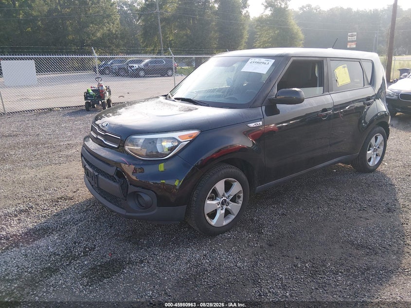 2017 Kia Soul, Front & Rear, IAAI, VIN KNDJN2A2XH7468404 — photo 2