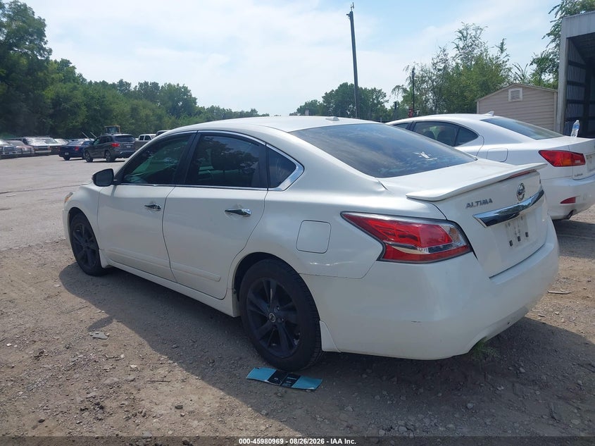 2015 NISSAN ALTIMA auction photo 3