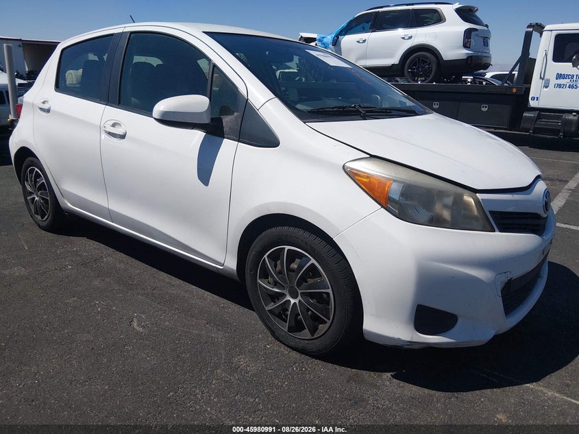 2013 Toyota Yaris Le, Wear, IAAI, VIN JTDKTUD3XDD544256