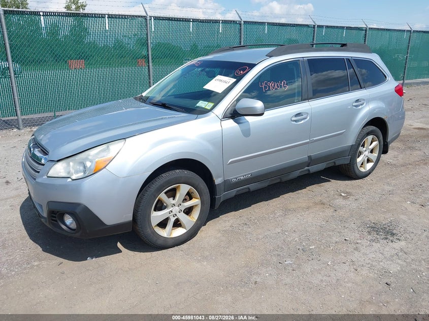 2014 SUBARU OUTBACK auction photo 2