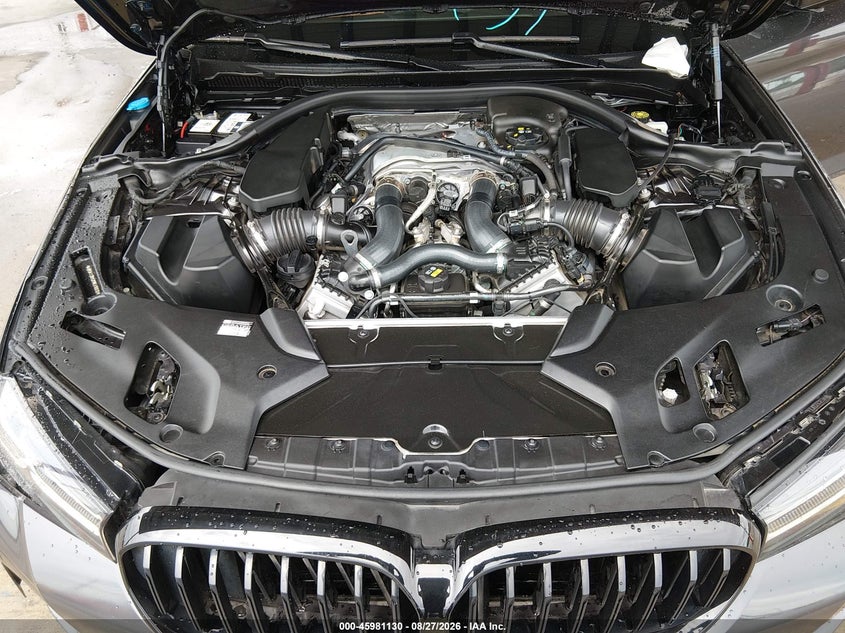 2021 BMW M550I XDRIVE · Фото 10