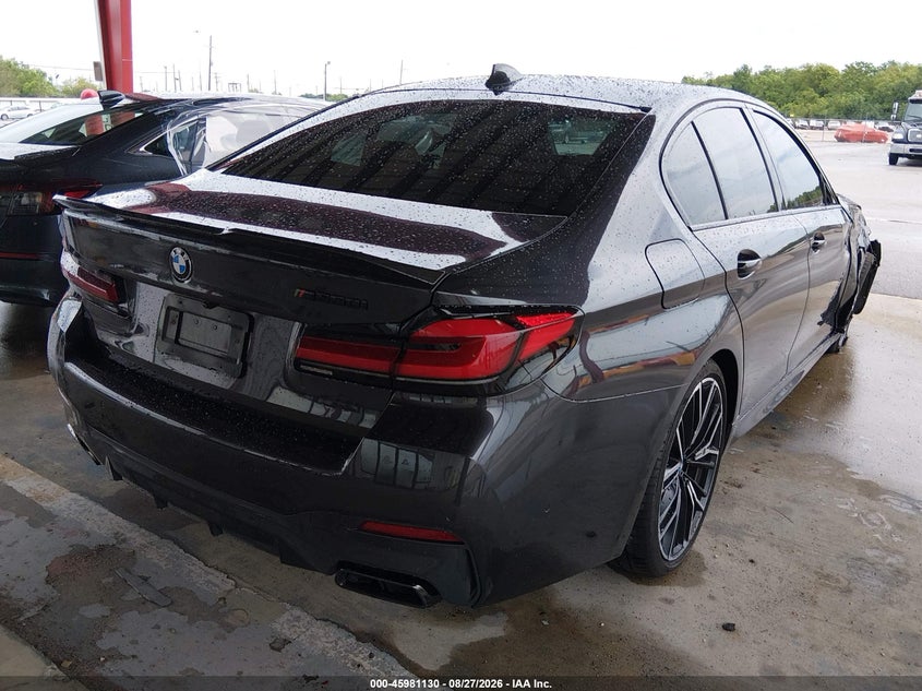 2021 BMW M550I XDRIVE · Фото 4