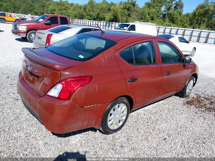 2017 NISSAN VERSA auction photo 4