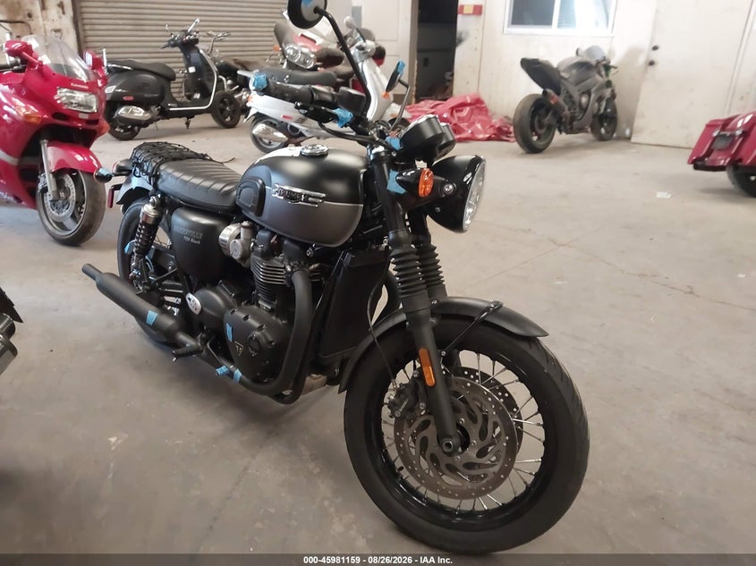 2022 Triumph Motorcycle Bonneville