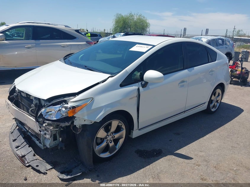 2013 Toyota Prius, Left Front, IAAI, VIN JTDKN3DU6D5590951 — photo 2