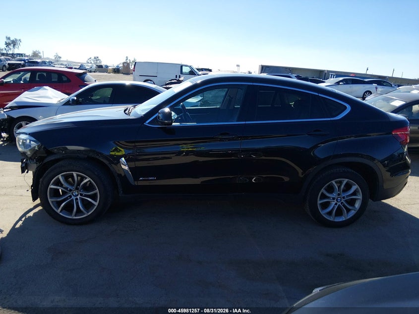 Фото 15 - BMW X6