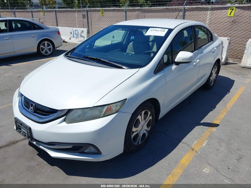 2013 Honda Civic, Normal Wear & Tear, IAAI, VIN 19XFB4F25DE203404 — photo 2