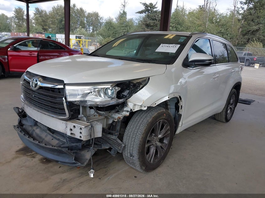 2015 Toyota Highlander, Удар спереди, IAAI, VIN 5TDJKRFH2FS199221 — фото 2