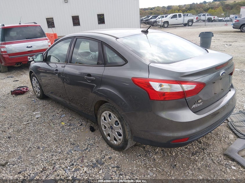 Vin: 1fahp3f24cl355500, lot: 46480557, ford focus se 20123