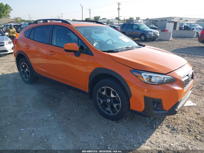 2018 SUBARU CROSSTREK auction photo 1
