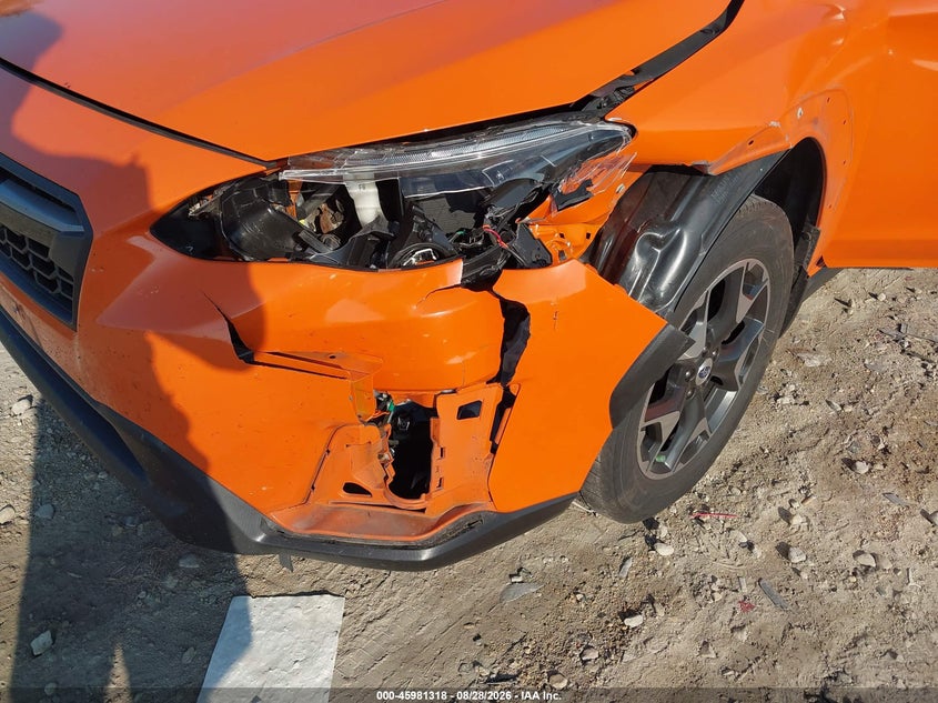 2018 SUBARU CROSSTREK auction photo 6