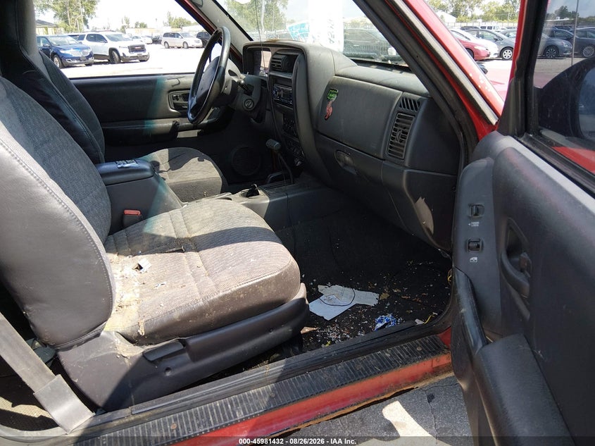 1999 JEEP CHEROKEE auction photo 5