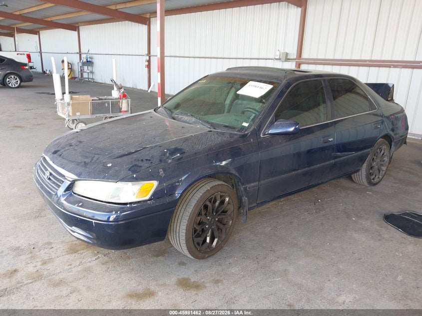 1999 TOYOTA CAMRY auction photo 2