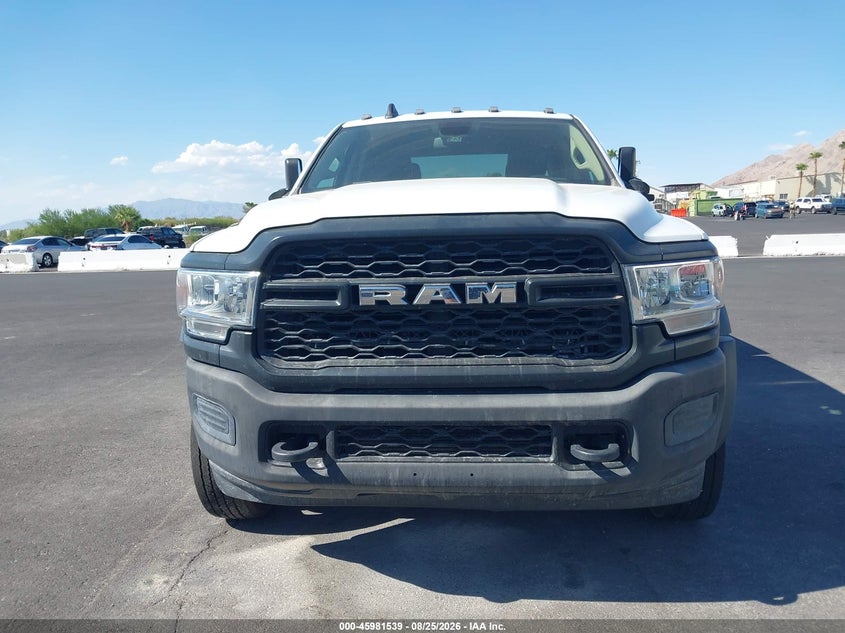 2019 RAM 5500 CHASSIS auction photo 6