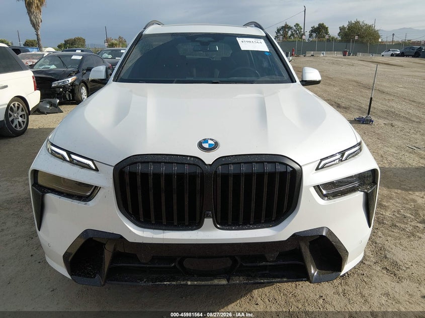 BMW X7 - zdjęcie 13