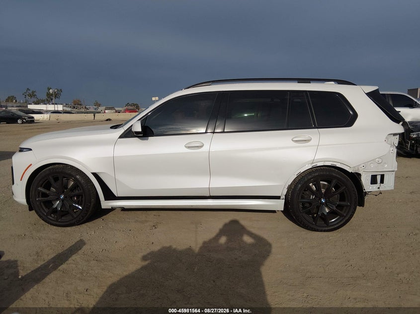 BMW X7 - zdjęcie 15