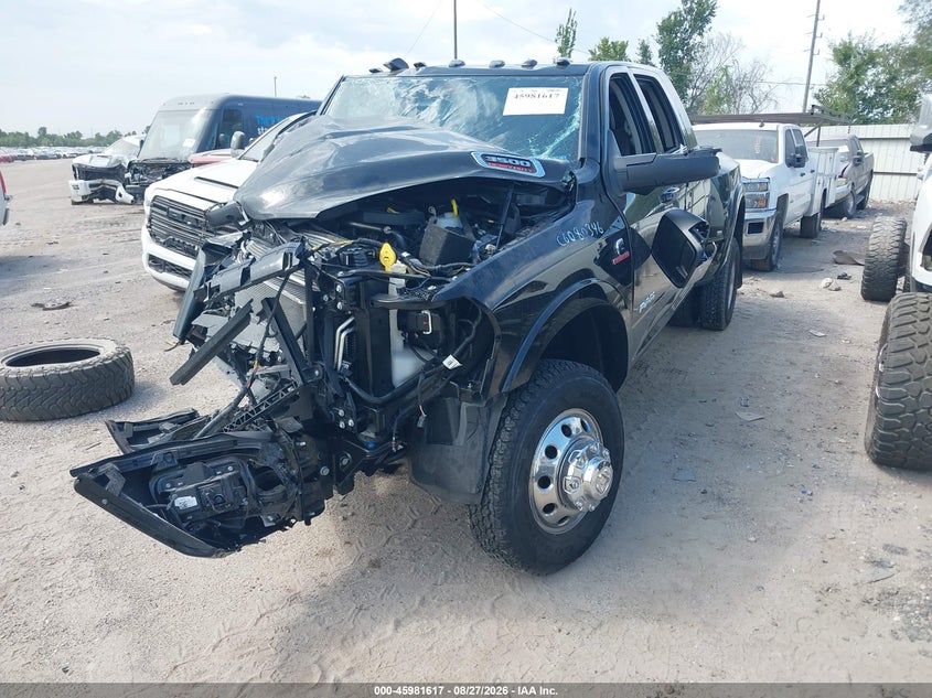 2026 RAM 3500, Front End, IAAI, VIN 3C63RRPL4TG322705 — photo 2
