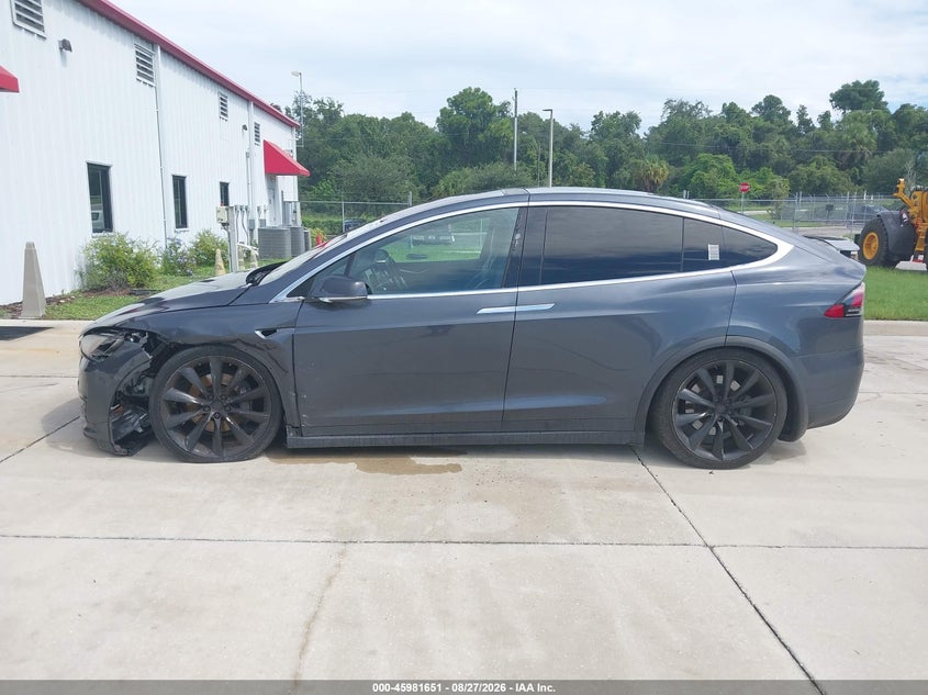 TESLA MODEL X 2017 VIN 5YJXCAE25HF061024