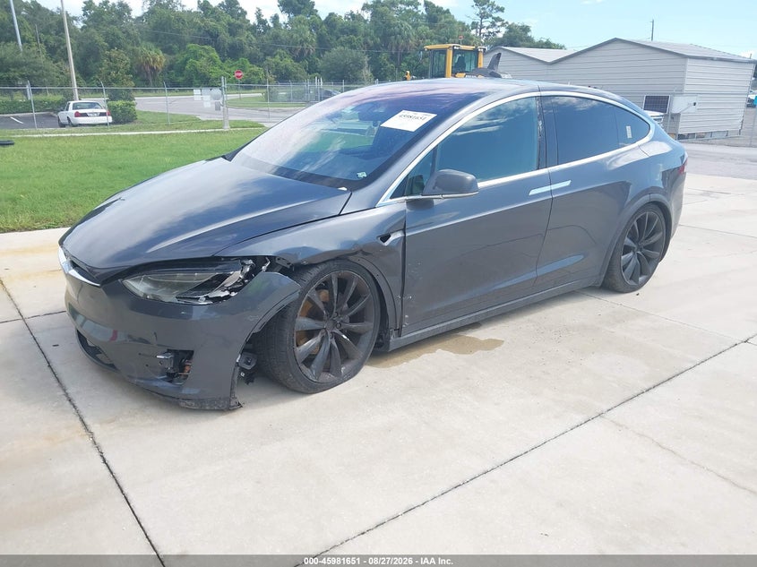 TESLA MODEL X 2017 VIN 5YJXCAE25HF061024