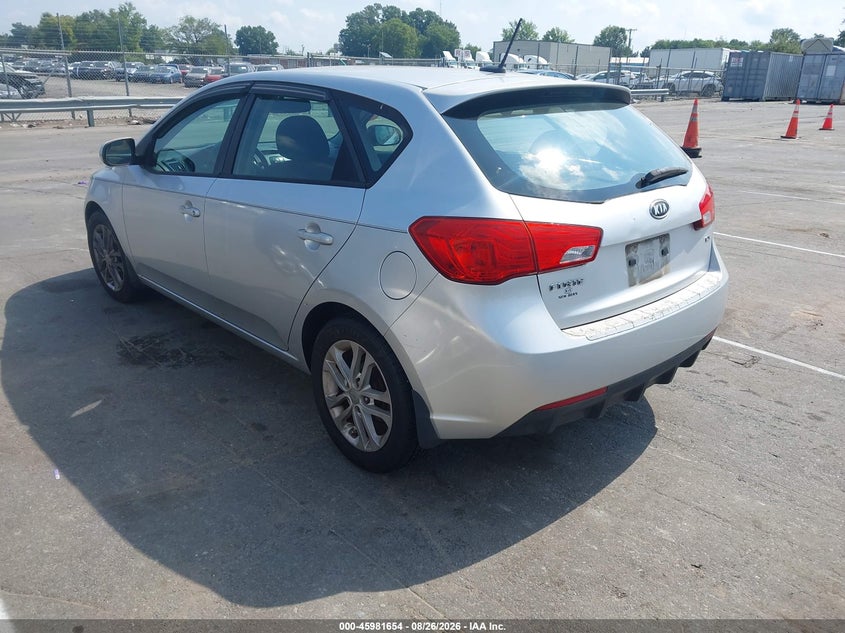 2011 KIA FORTE auction photo 3