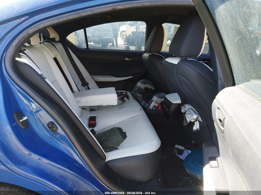 2021 LEXUS IS 350 auction photo 8