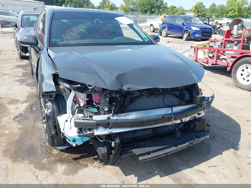 TOYOTA CAMRY - zdjęcie 6