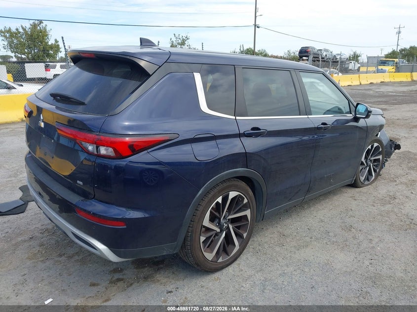 2023 MITSUBISHI OUTLANDER auction photo 4