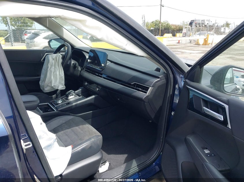 2023 MITSUBISHI OUTLANDER auction photo 5